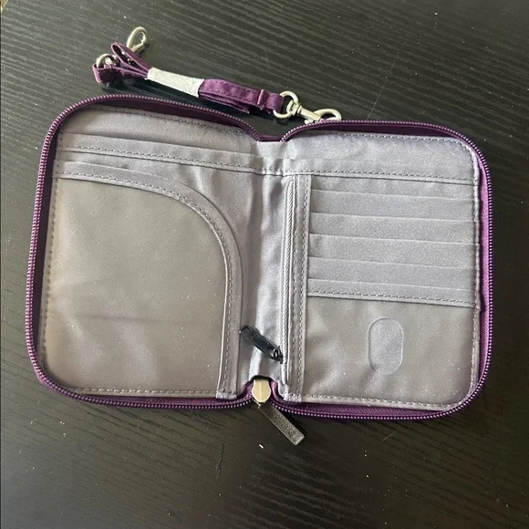 Biaggi Zip Around Wristlet Wallet - Picture 3 of 5